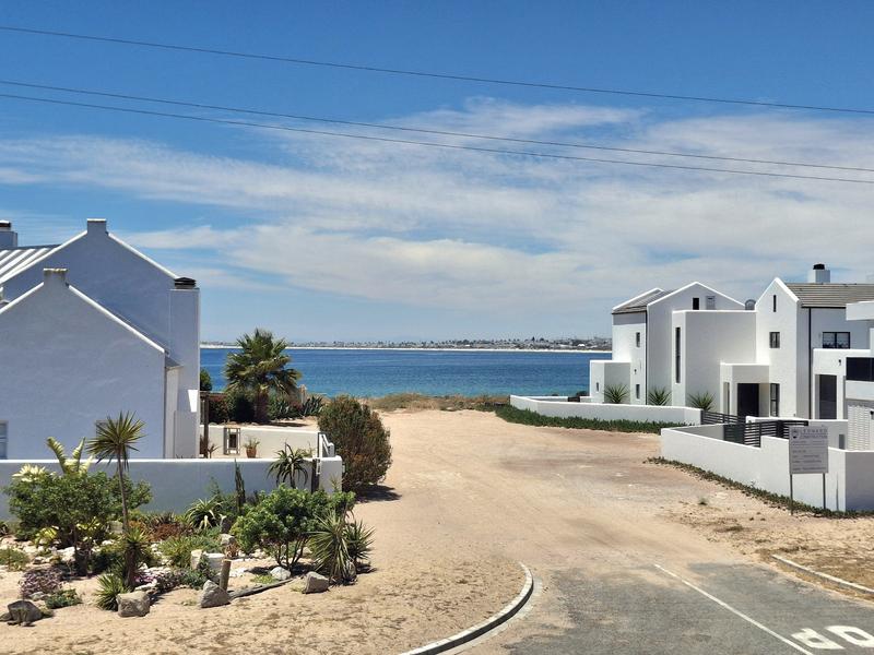 4 Bedroom Property for Sale in Britannia Bay Western Cape